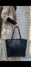 Nova Maroon Bag